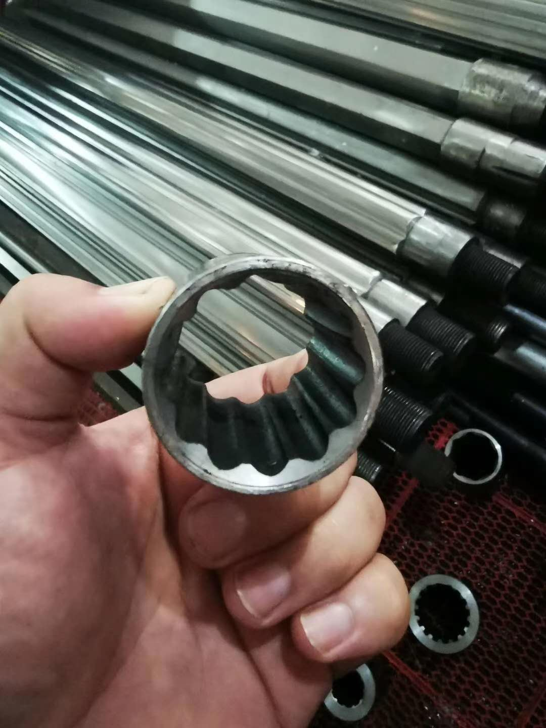 异形精密管